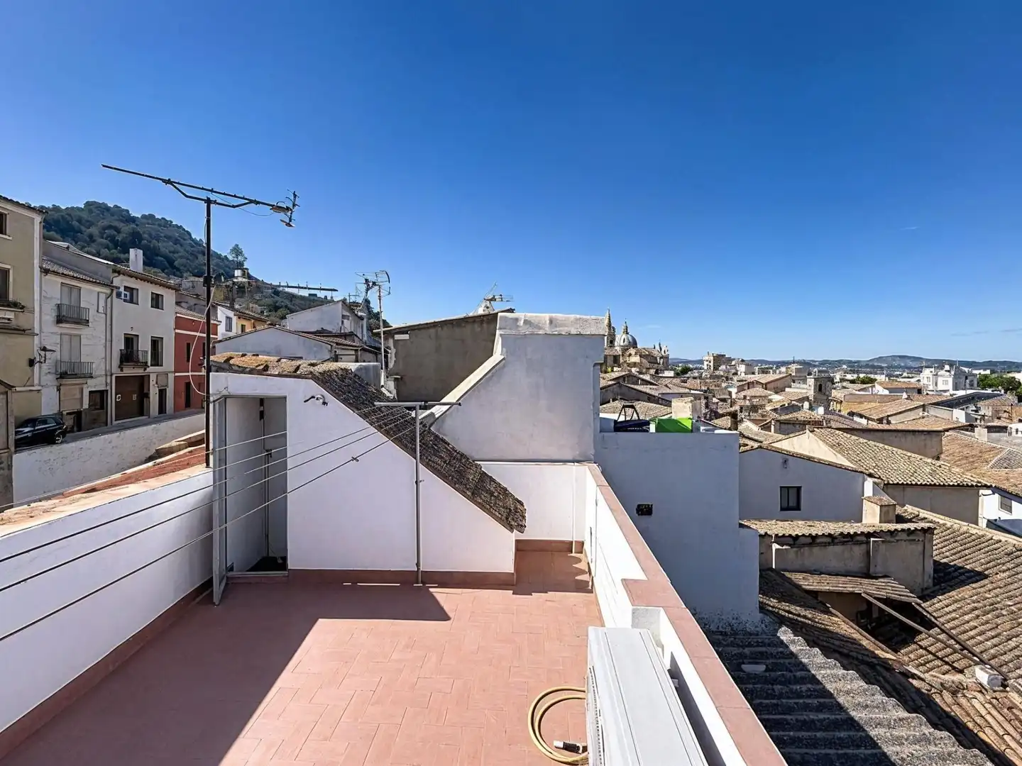 Vista exterior de Casa o xalet en venda en Xàtiva amb Calefacció