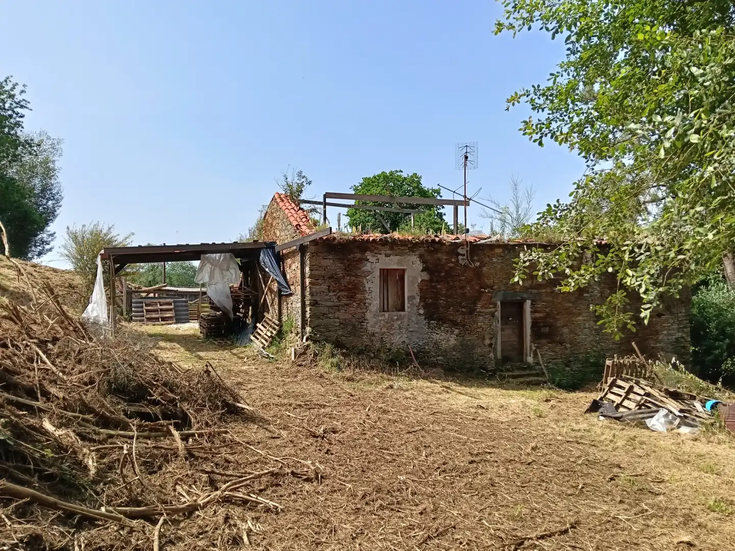 Maison avec jardin à vendre à Cesuras, imagen 5