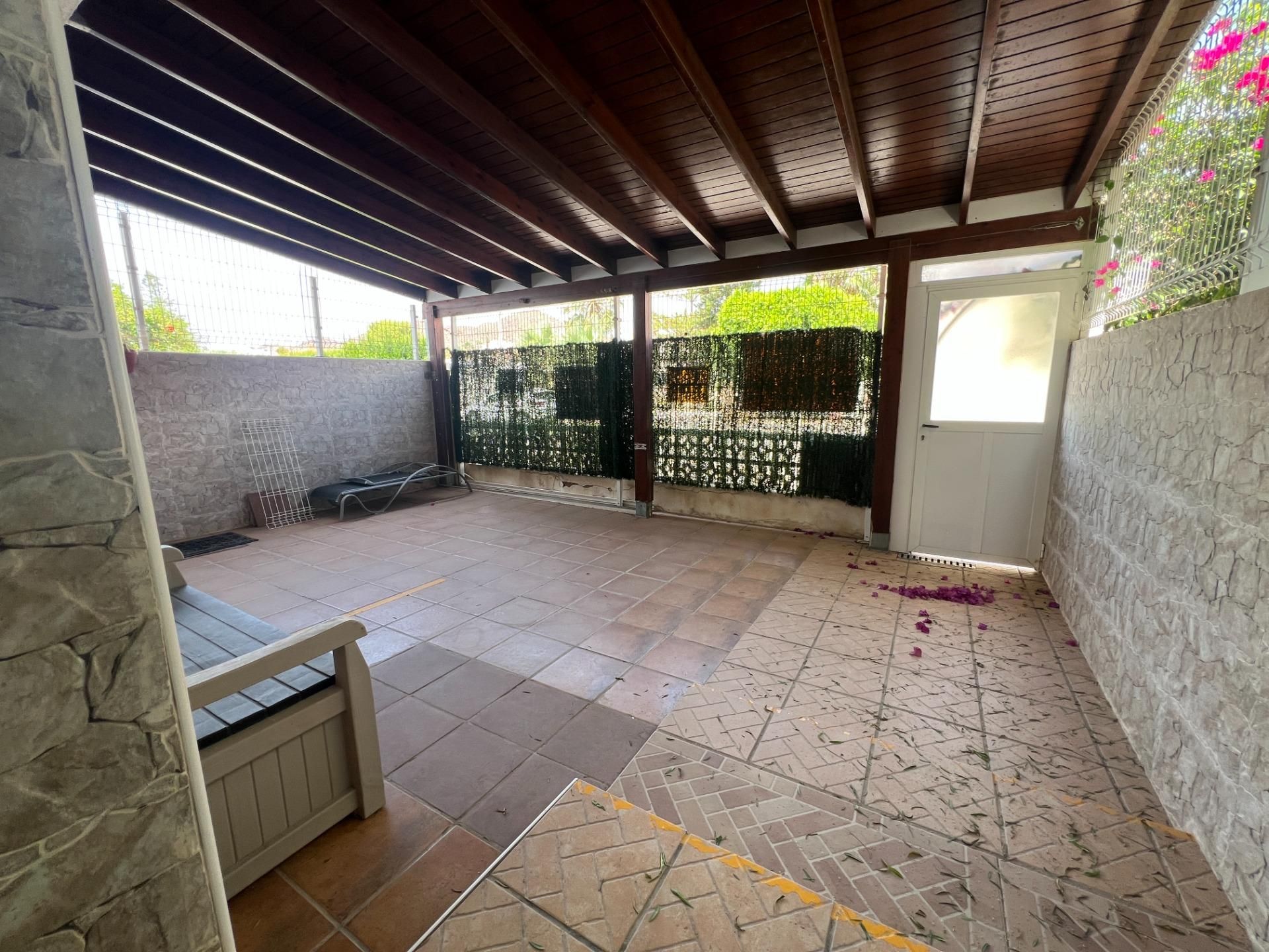 Terrassa de Casa o xalet en venda en Águilas amb Piscina comunitària