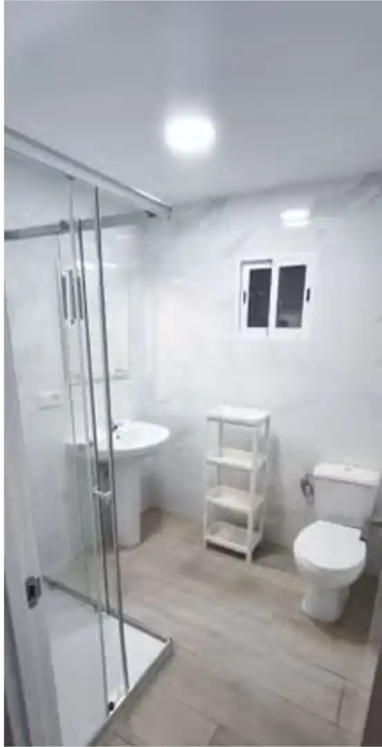 Bathroom of Flat for rent in Elche / Elx  with Furnished