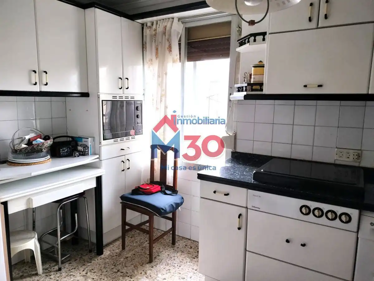Cocina de Casa o chalet en venta en Miranda de Ebro con Calefacción