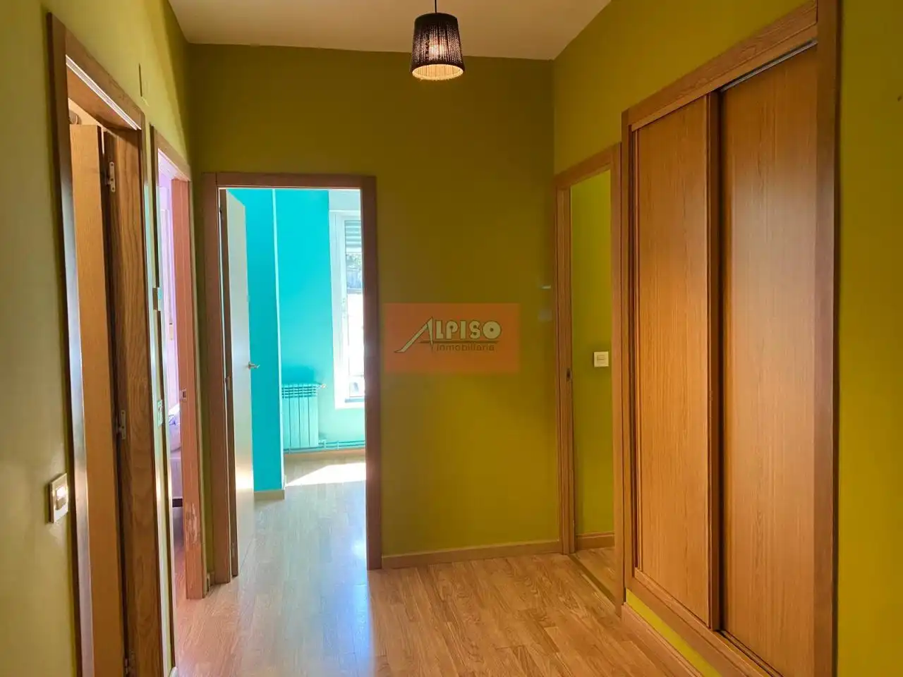 Apartamento de alquiler en Ourense Capital  con Calefacción y Parquet
