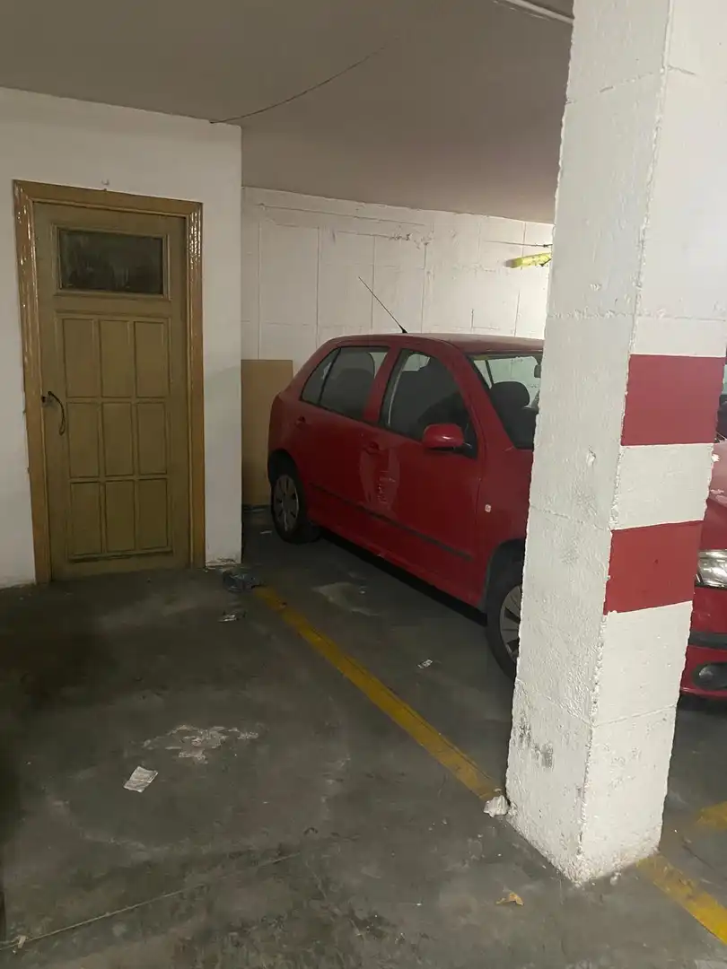Individual en venta en Calle Calle Historiador Domínguez Ortiz, 15 15, imagen 3
