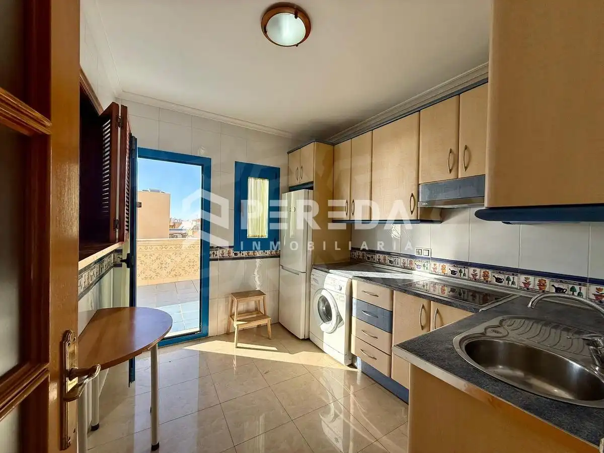 Cocina de Ático en venta en Roquetas de Mar con Terraza
