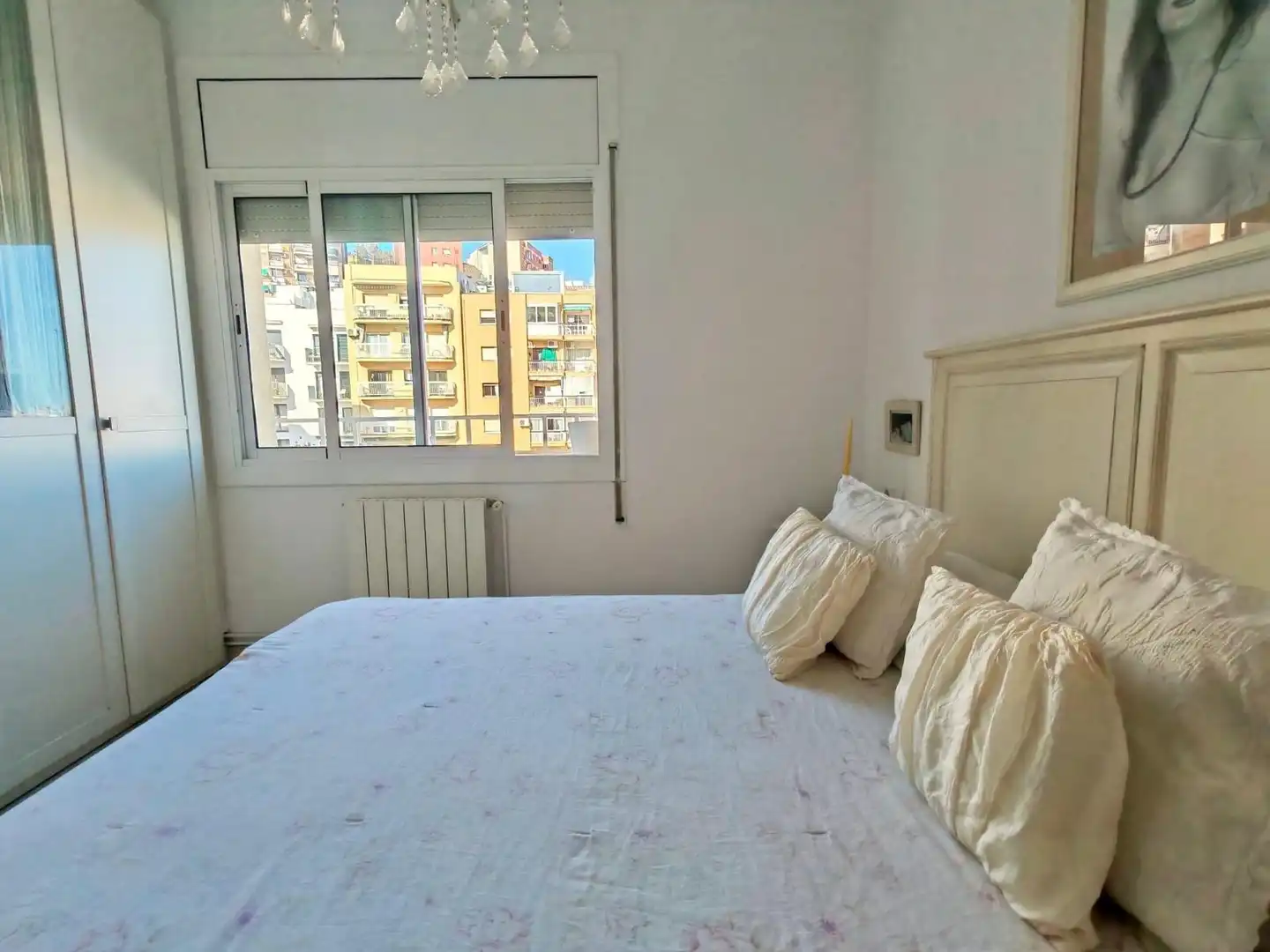 Dormitori de Planta baixa en venda en Barcelona amb Calefacció i Moblat