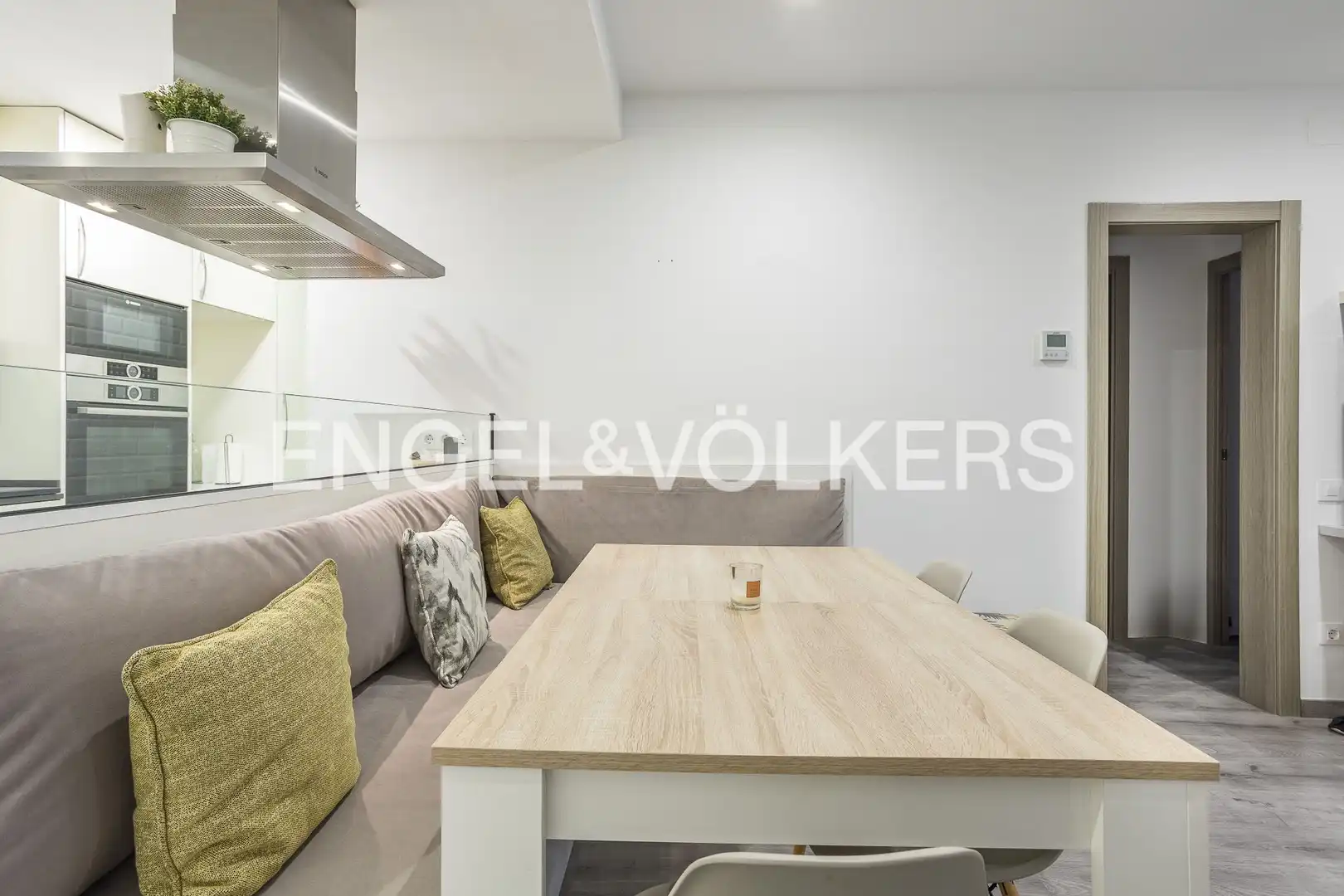 Cocina de Piso en venta en Barcelona con Aire acondicionado, Calefacción y Balcón