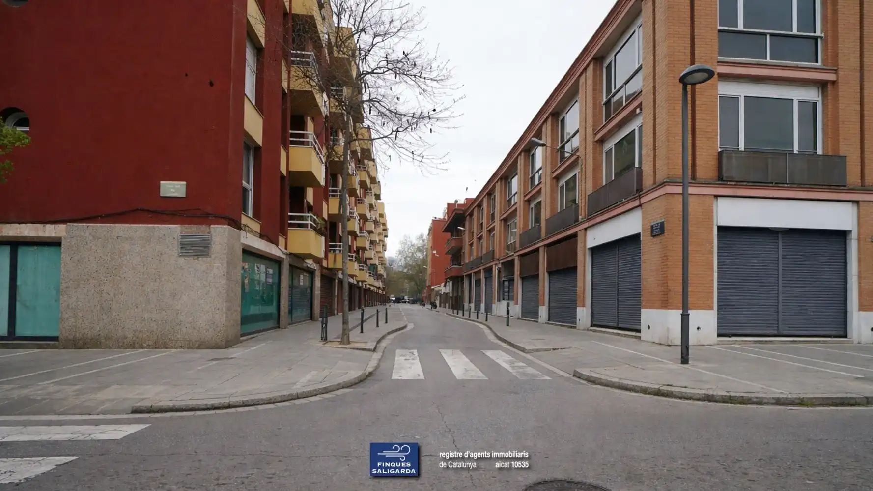 Vista exterior de Edificio en venta en Granollers