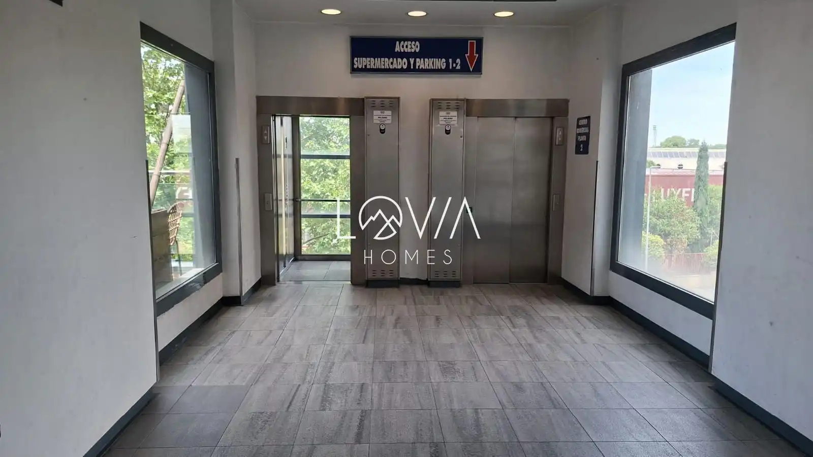 Office for sale in Población de Arroyo
