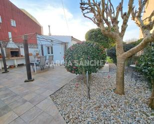 Garden of House or chalet for sale in Boiro  with Private garden, Storage room and Furnished