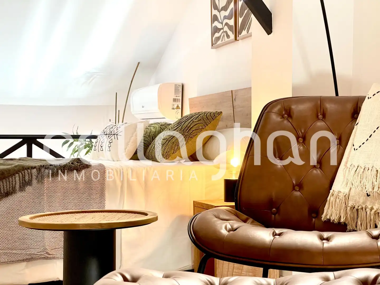 Schlafzimmer von Loft zur Miete in Valencia mit Klimaanlage, Heizung und Abstellraum