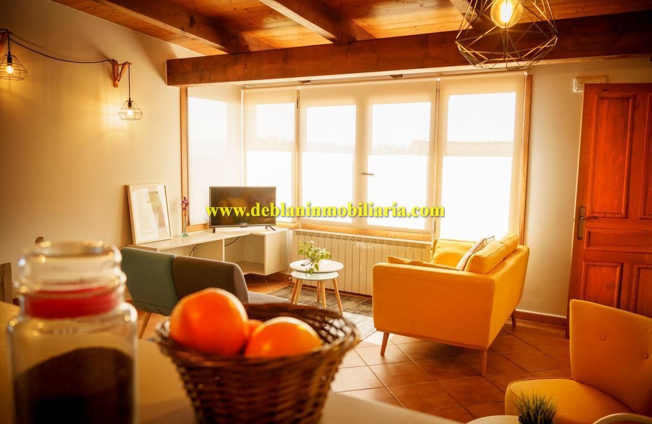 Living room of House or chalet to rent in Tui  with Heating, Private garden and Furnished