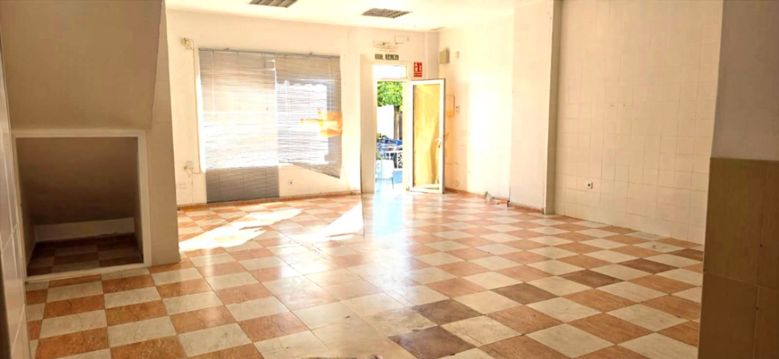 Premises for sale in Aljaraque