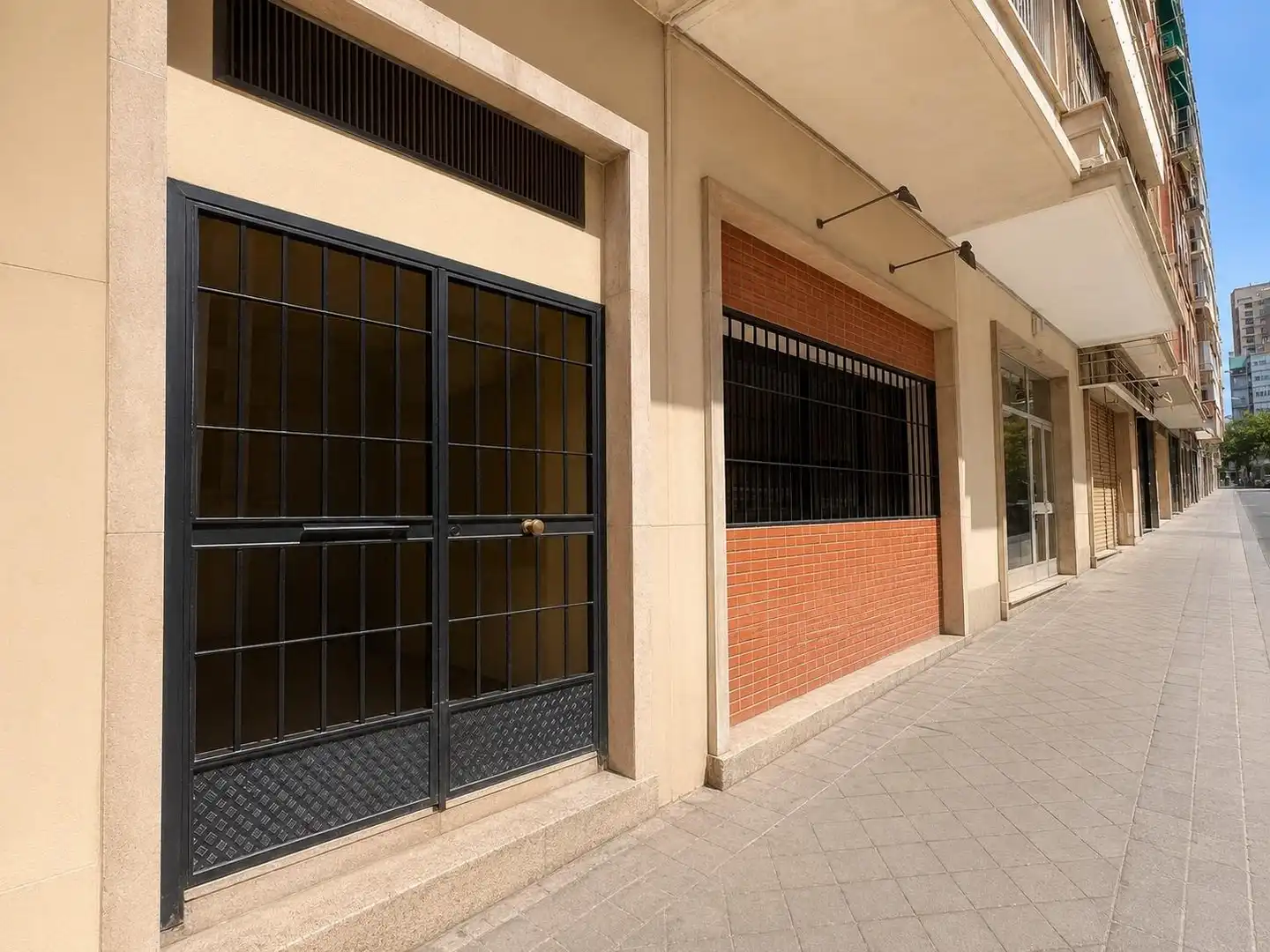 Local comercial en venda a Calle FRAY LEOPOLDO DE ALPANDEI