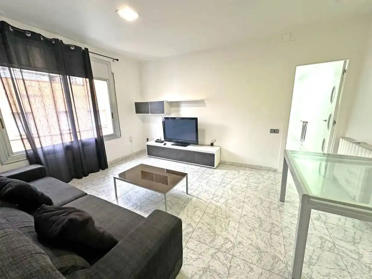 Sala de estar de Dúplex en venta en Terrassa con Calefacción, Terraza y Amueblado