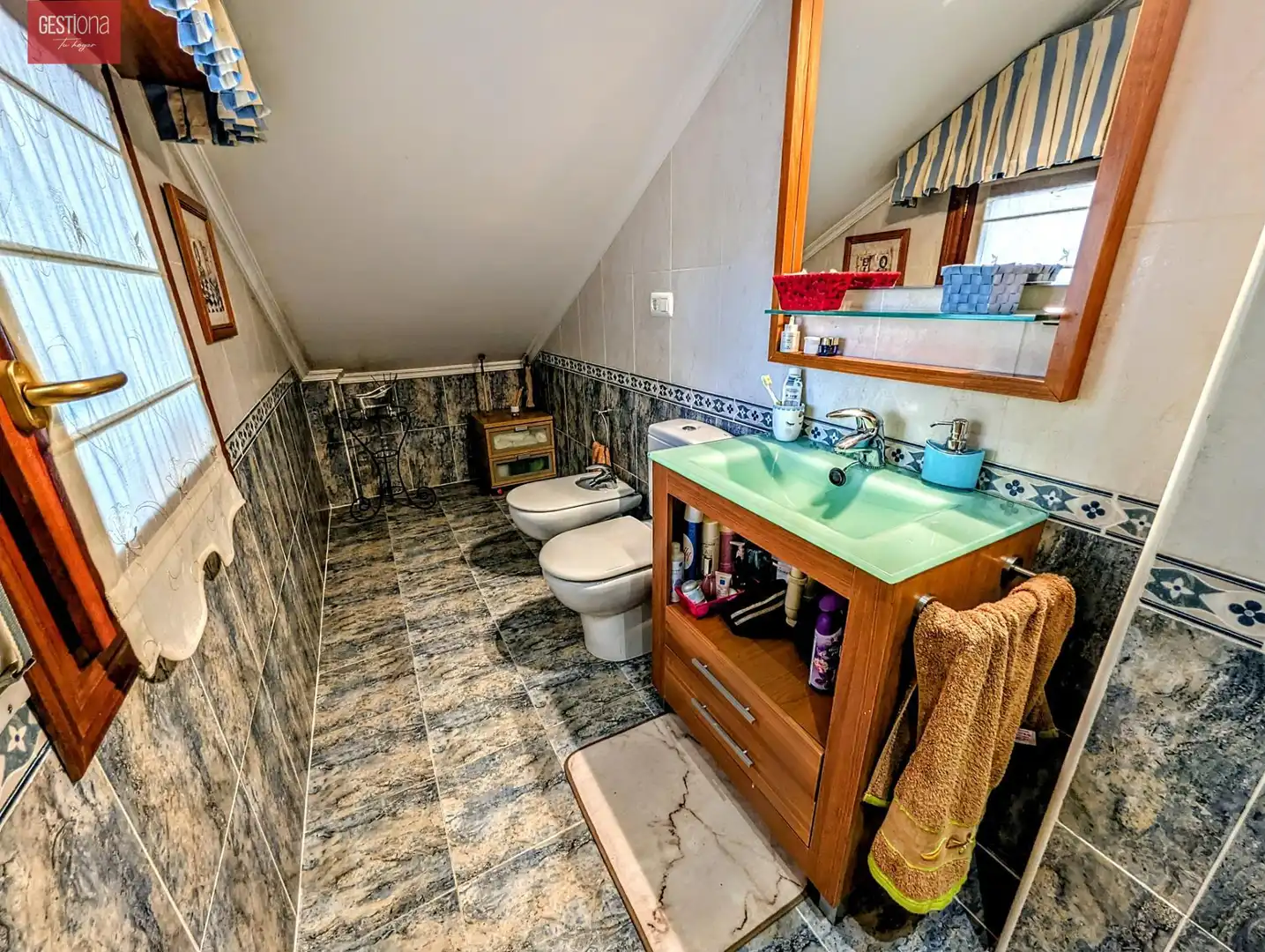 Baño de Casa adosada en venta en Arnuero con Calefacción, Jardín privado y Terraza