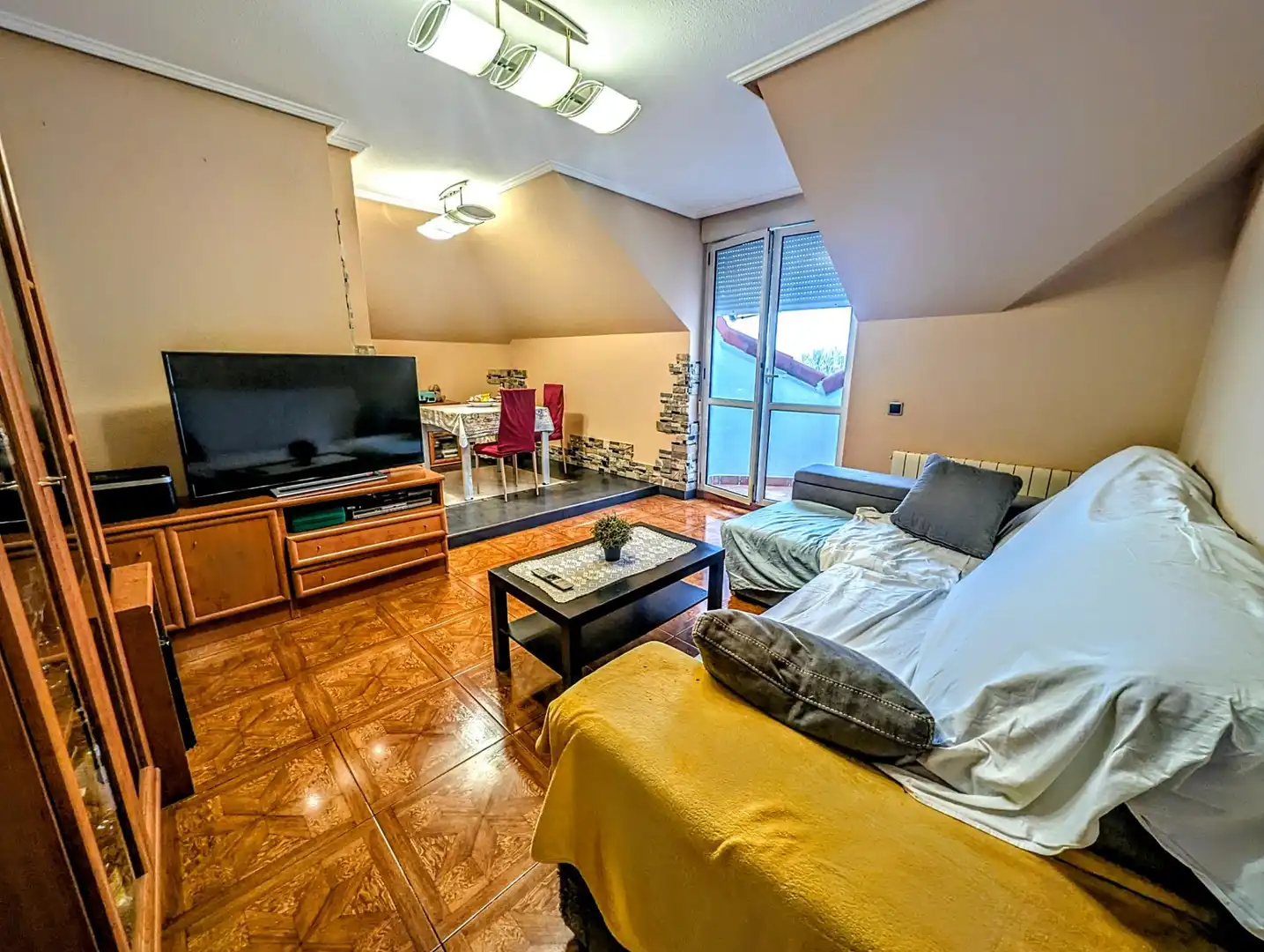 Sala de estar de Ático en venta en Noja con Calefacción, Terraza y Balcón