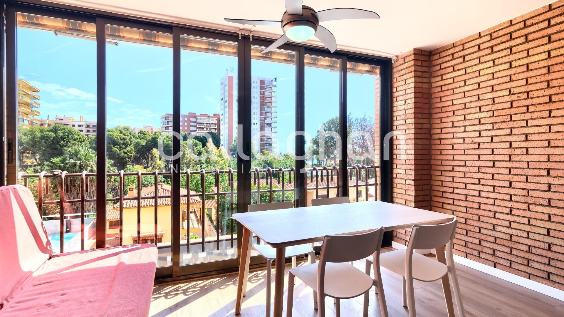 Vista exterior de Piso en venta en Benicasim / Benicàssim con Calefacción, Terraza y Trastero