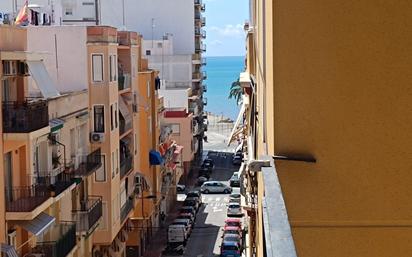 Vista exterior de Pis en venda en Santa Pola amb Terrassa i Balcó