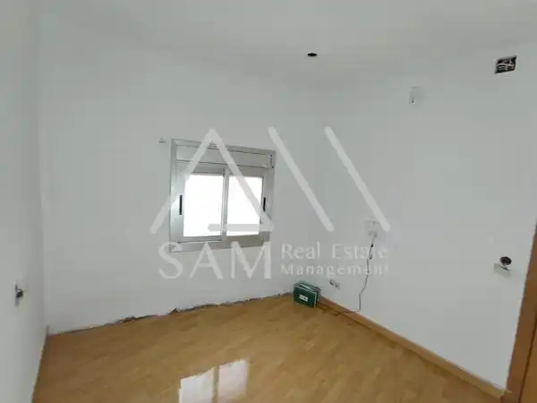 Planta baja en venta en Nou Barris