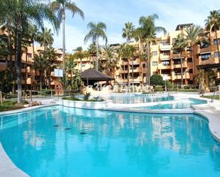 Piscina de Pis en venda en Estepona amb Traster, Moblat i Forn