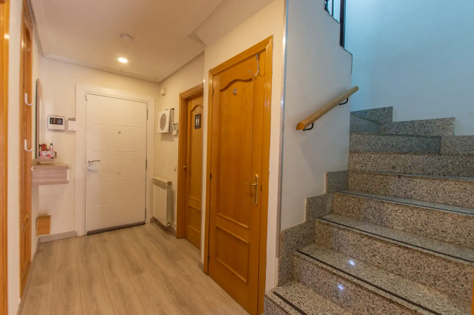 Casa adosada en venta en Alcalá de Henares con Aire acondicionado, Calefacción y Terraza