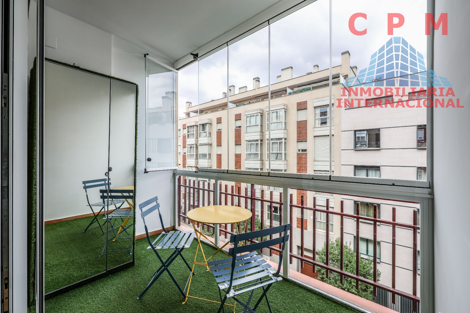 Balcony of Attic to rent in  Madrid Capital  with Air Conditioner, Heating and Parquet flooring