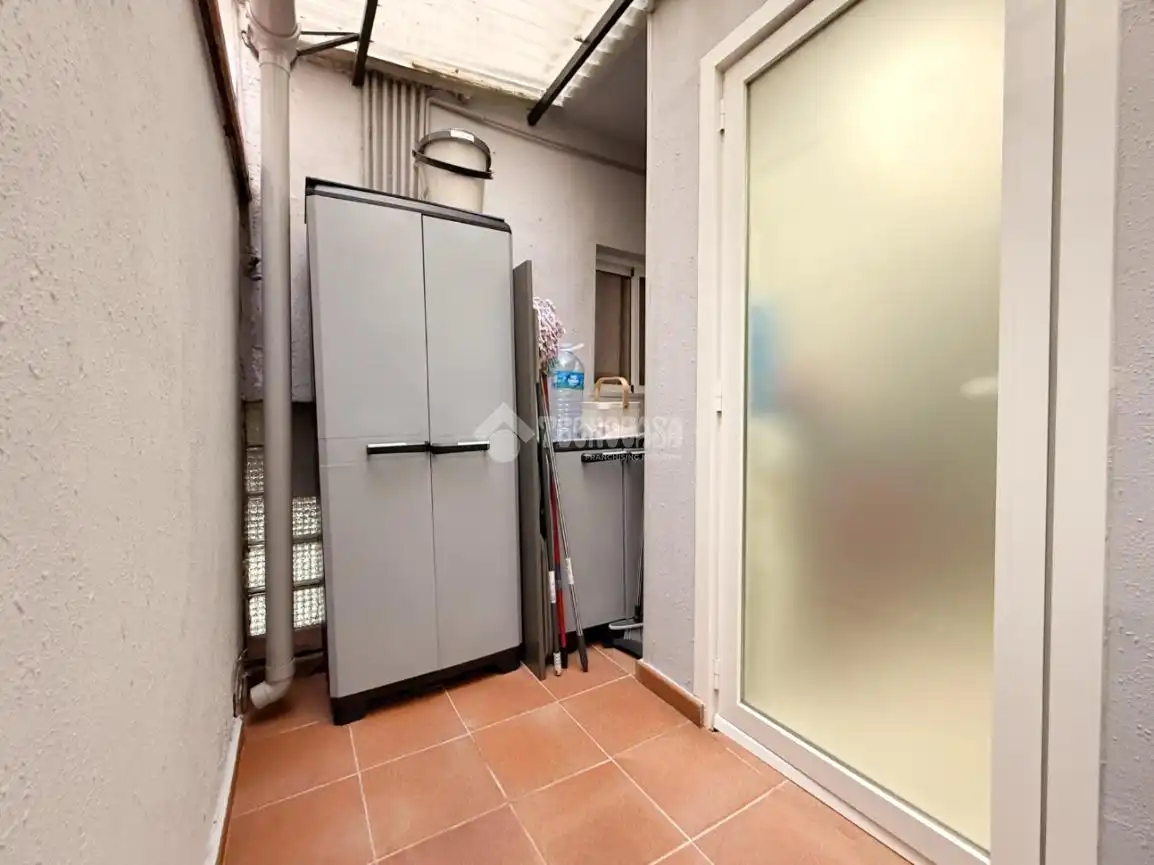 Terraza de Piso en venta en Sant Boi de Llobregat con Aire acondicionado, Terraza y Trastero