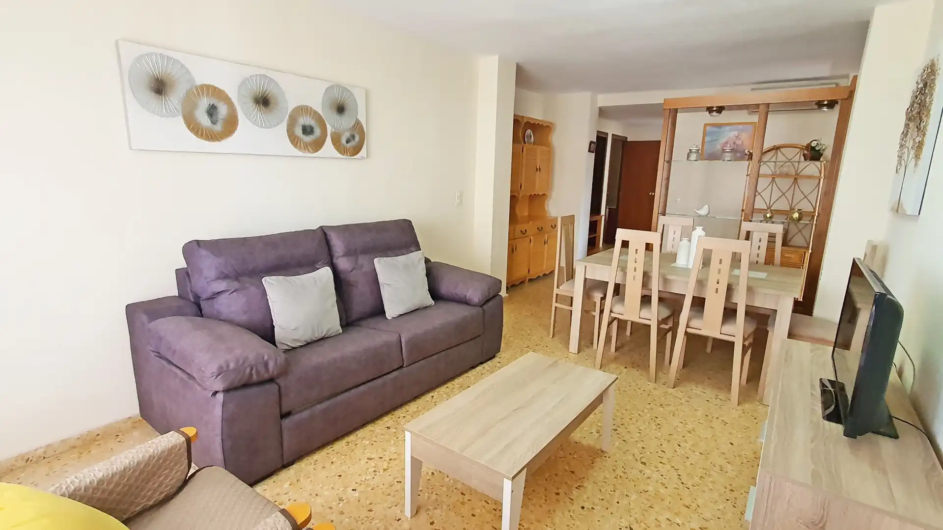 Sala d'estar de Apartament de lloguer en Gandia amb Aire condicionat, Terrassa i Moblat