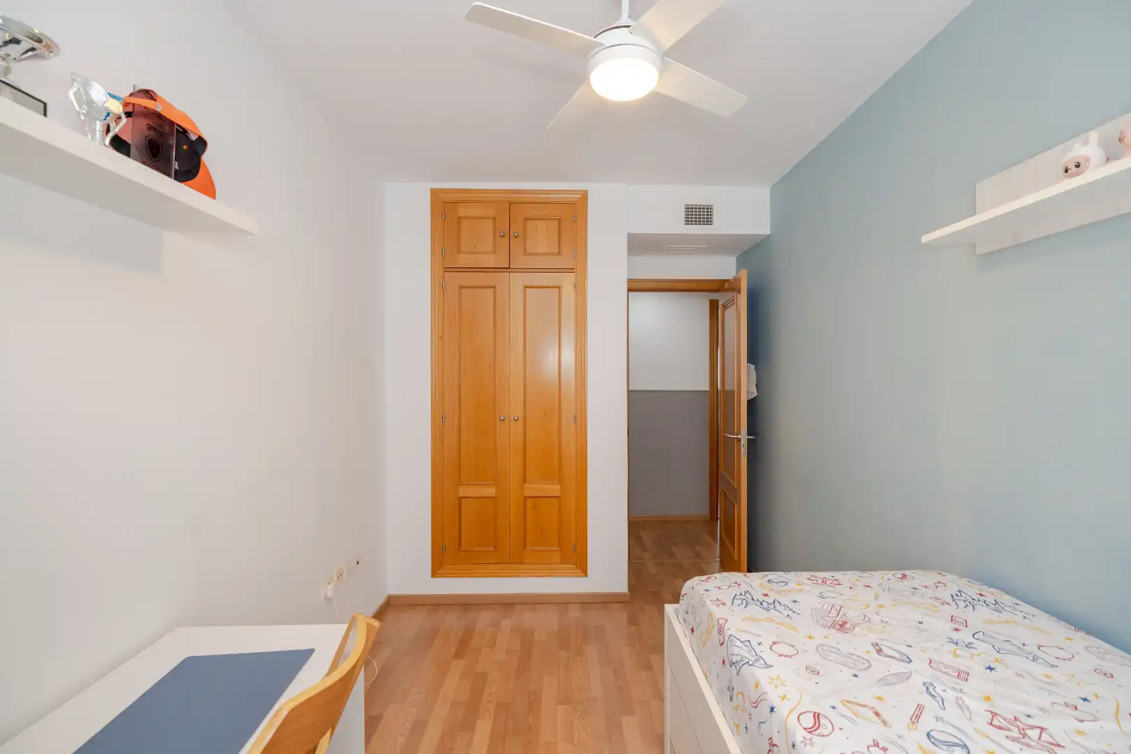 Habitación de Piso en venta en Málaga con Aire acondicionado, Calefacción y Terraza