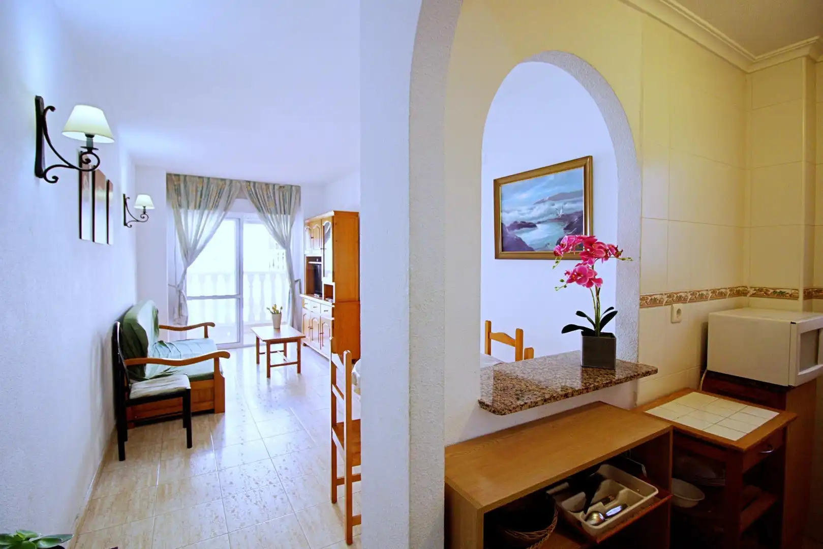 Living room of Flat for sale in Torrevieja  with Terrace, Furnished and Balcony