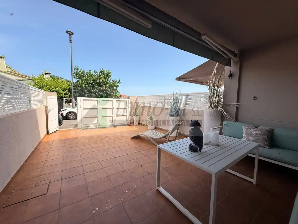 Terrassa de Casa o xalet en venda en Almazora / Almassora amb Aire condicionat, Terrassa i Piscina comunitària