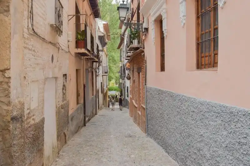 Vista exterior de Piso en venta en Granada con Terraza
