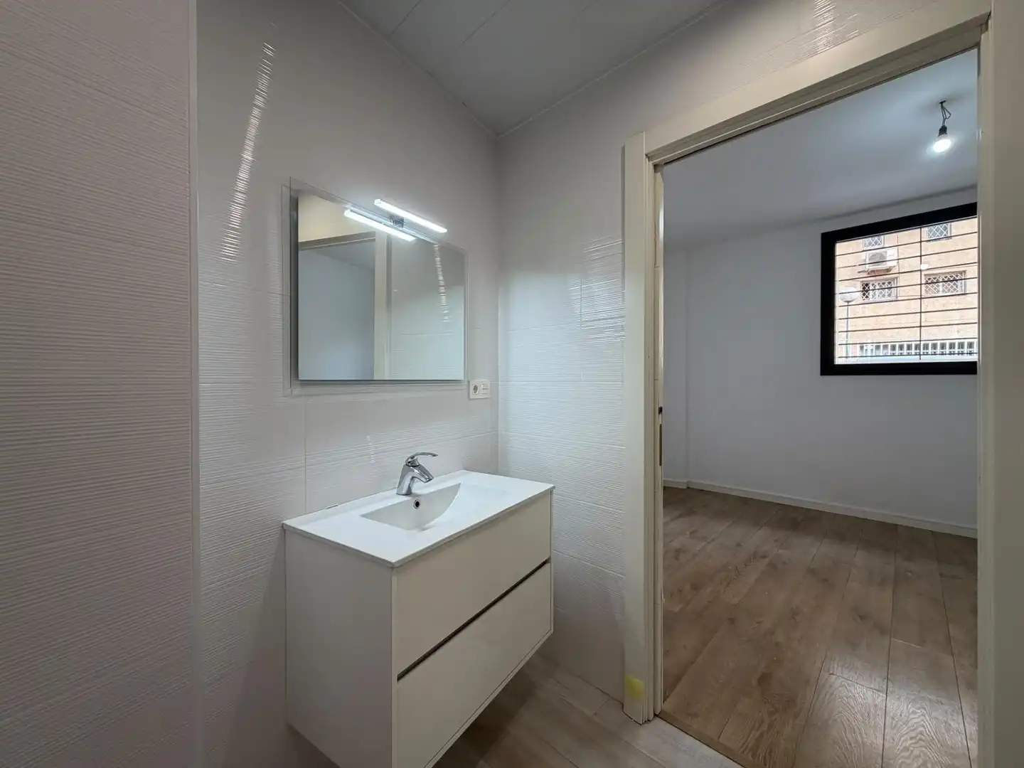 Baño de Piso en venta en Can Tintorer - Can Tries