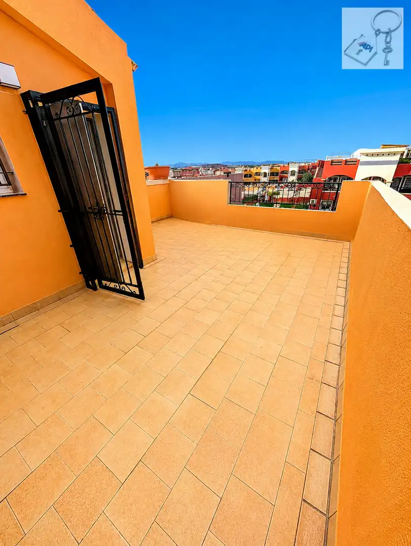 Chalet con piscina en venta en Orihuela Costa, imagen 25