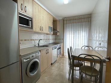 Appartement compact avec ascenseur à vendre à Zona Alta