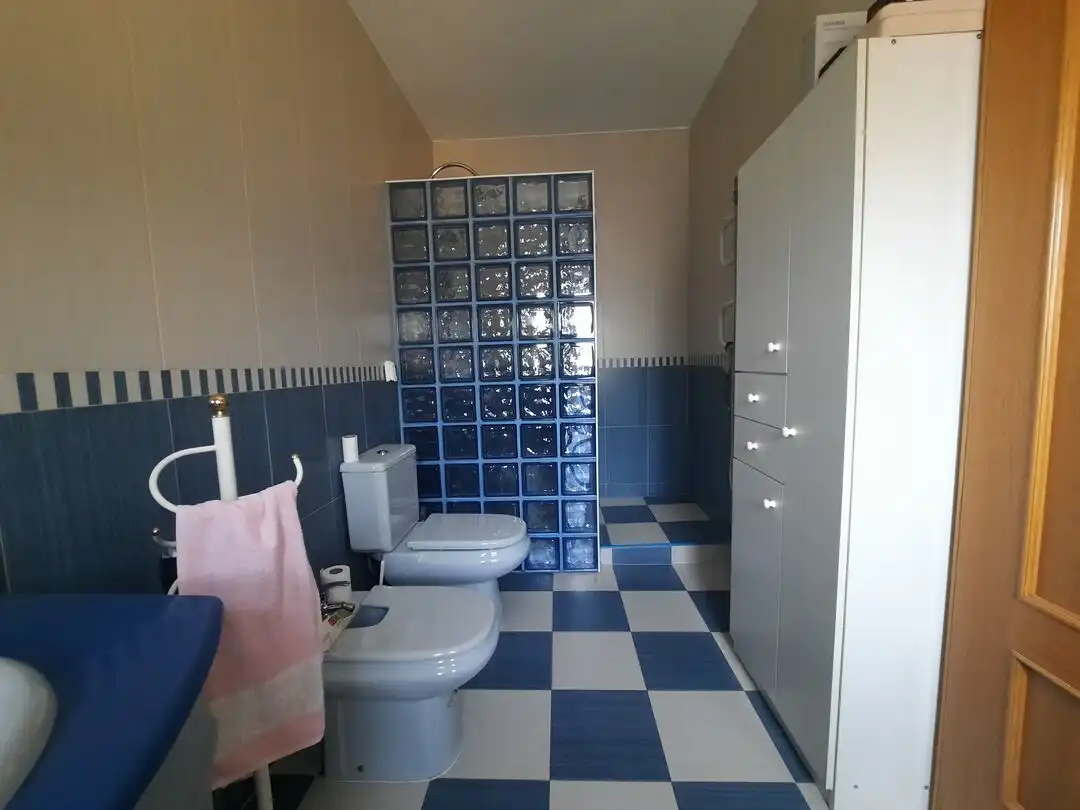 Badezimmer von Haus oder Chalet zum Verkauf in Escalona mit Klimaanlage, Heizung und Abstellraum