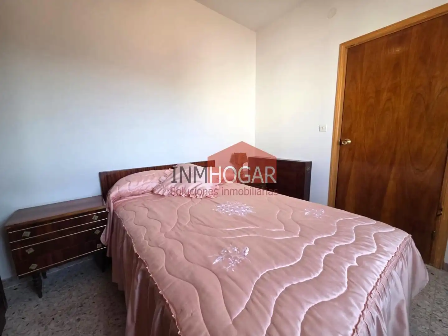 Habitación de Casa o chalet en venta en Navalosa con Calefacción, Terraza y Amueblado