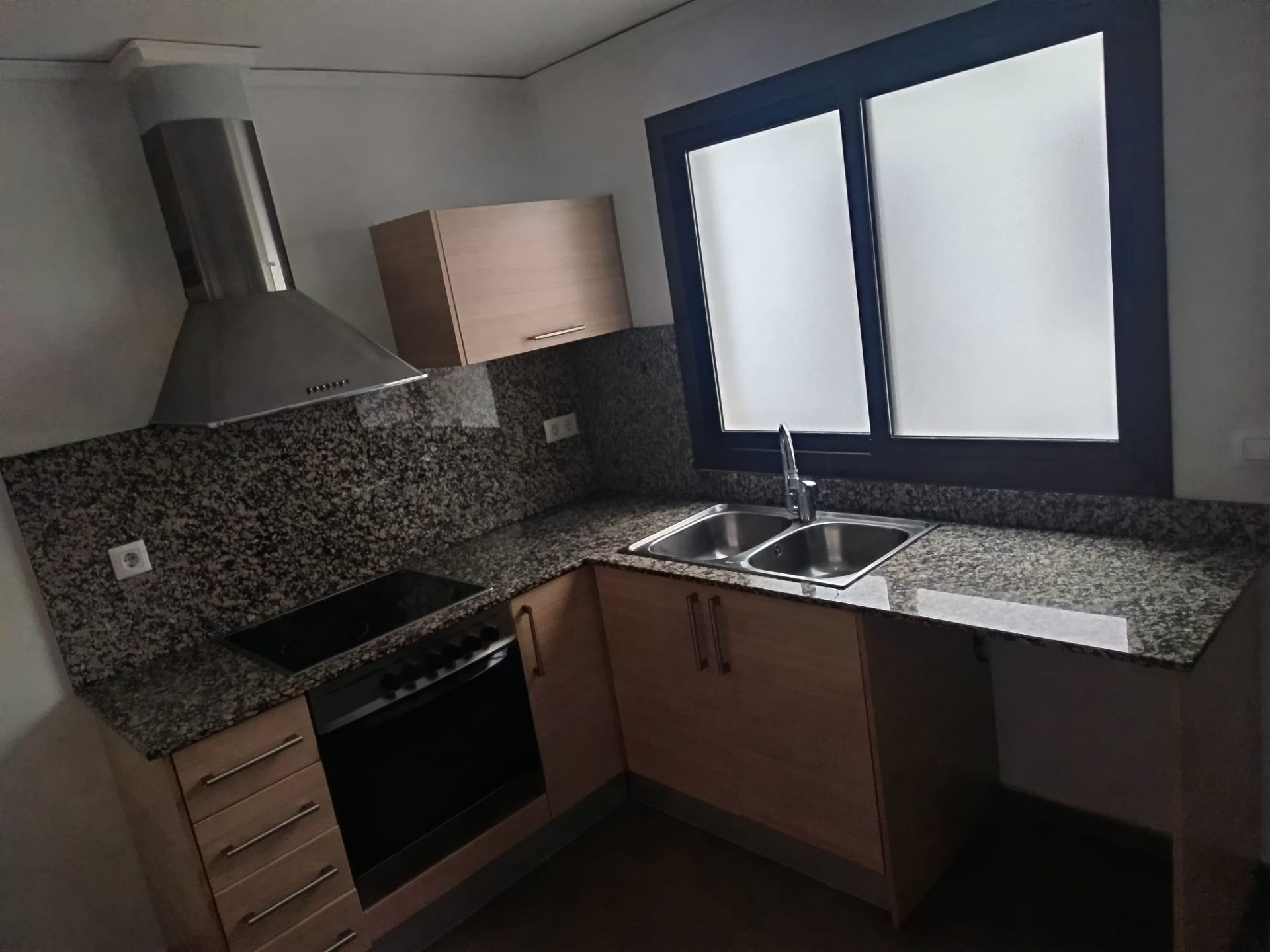 Kitchen of Flat for sale in Montserrat  with Air Conditioner