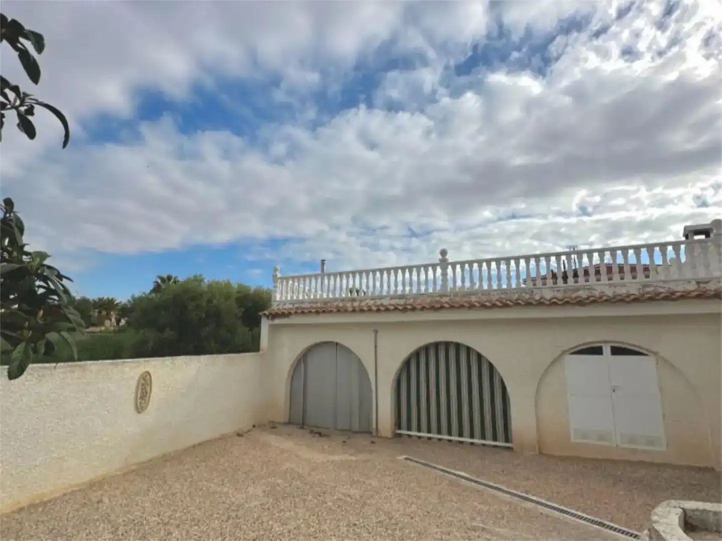 Vista exterior de Casa o xalet en venda en Rojales amb Aire condicionat, Jardí privat i Traster
