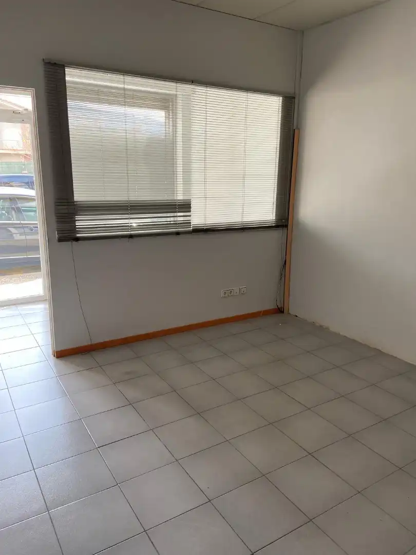 Business premises for sale in Carrer de les Lloses, imagen 12