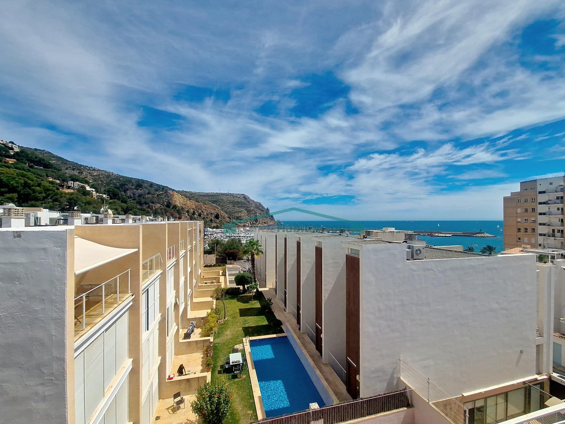 Vista exterior de Planta baixa en venda en Jávea / Xàbia amb Terrassa i Balcó