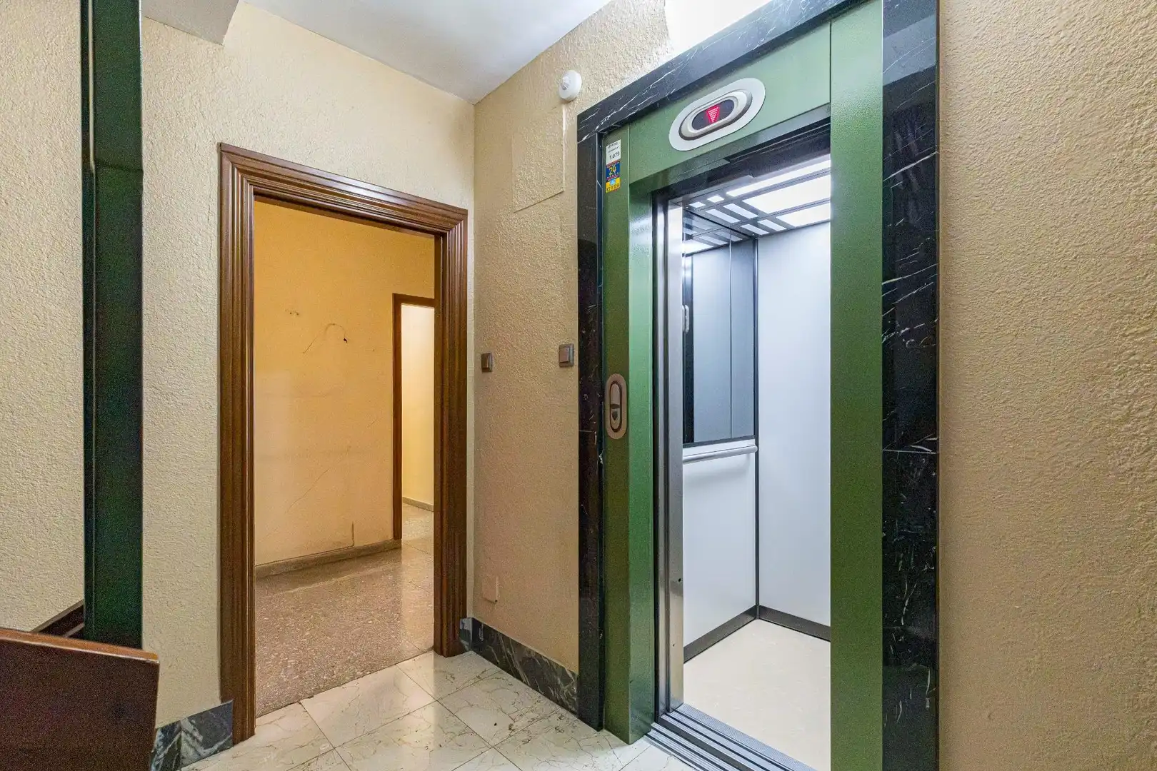 Wohnung zum Verkauf in Murcia mit Terrasse, Abstellraum und Balkon