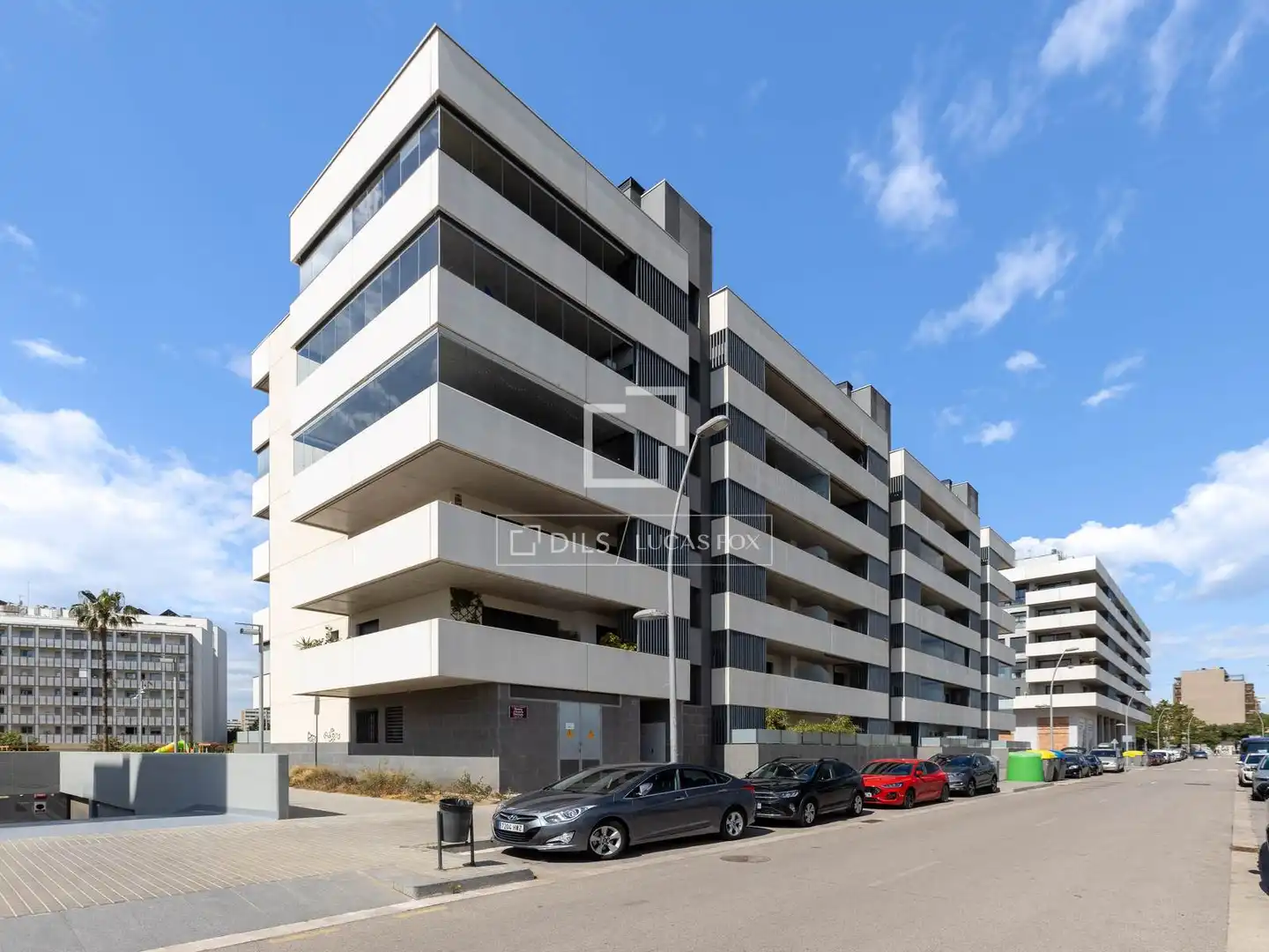 Vista exterior de Ático en venta en Sant Adrià de Besòs con Aire acondicionado, Calefacción y Terraza