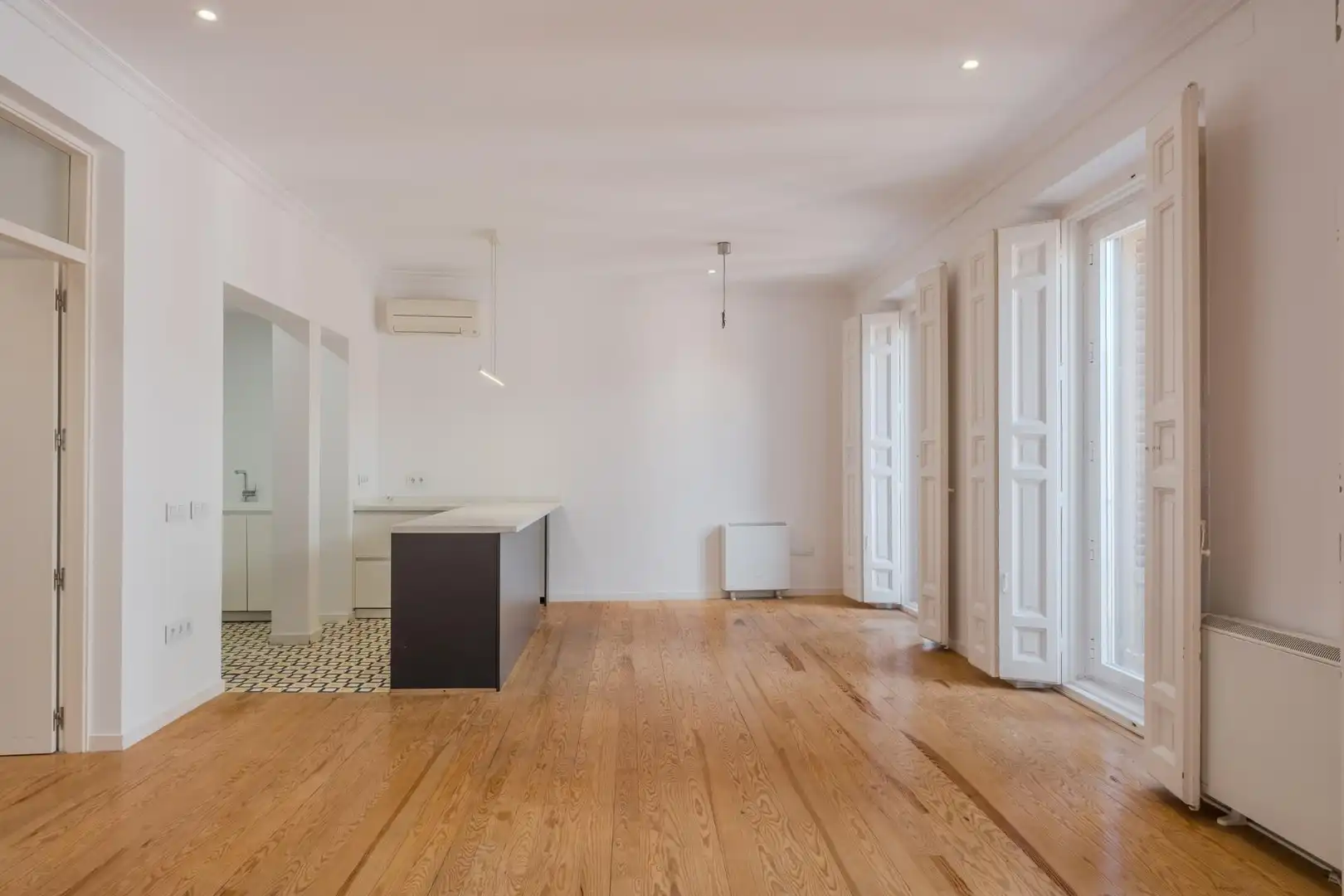 Sala d'estar de Pis en venda en Madrid amb Aire condicionat, Calefacció i Balcó