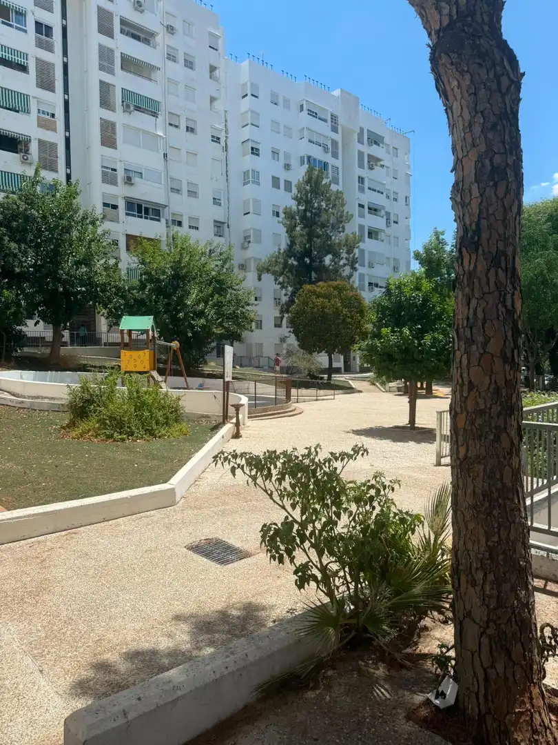 Piso de alquiler en Balcón de Sevilla - Atalaya - La Uva - La Extremeña
