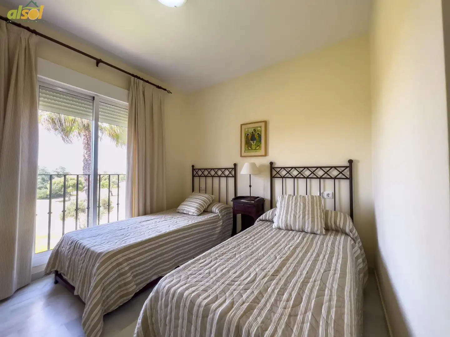 Bedroom of Attic for sale in Rota  with Air Conditioner, Terrace and Storage room
