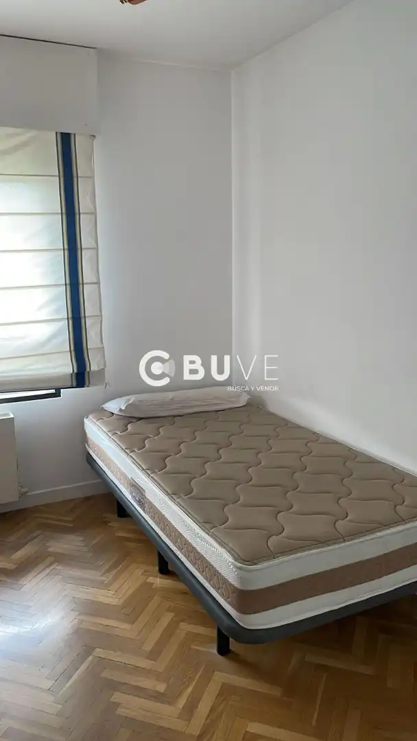 Habitación de Piso de alquiler en Valladolid con Calefacción, Terraza y Amueblado