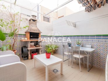 Maison mitoyenne avec jardin à vendre à Las Cabañuelas