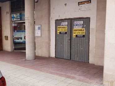 Local comercial en venta en Avenida La Rioja