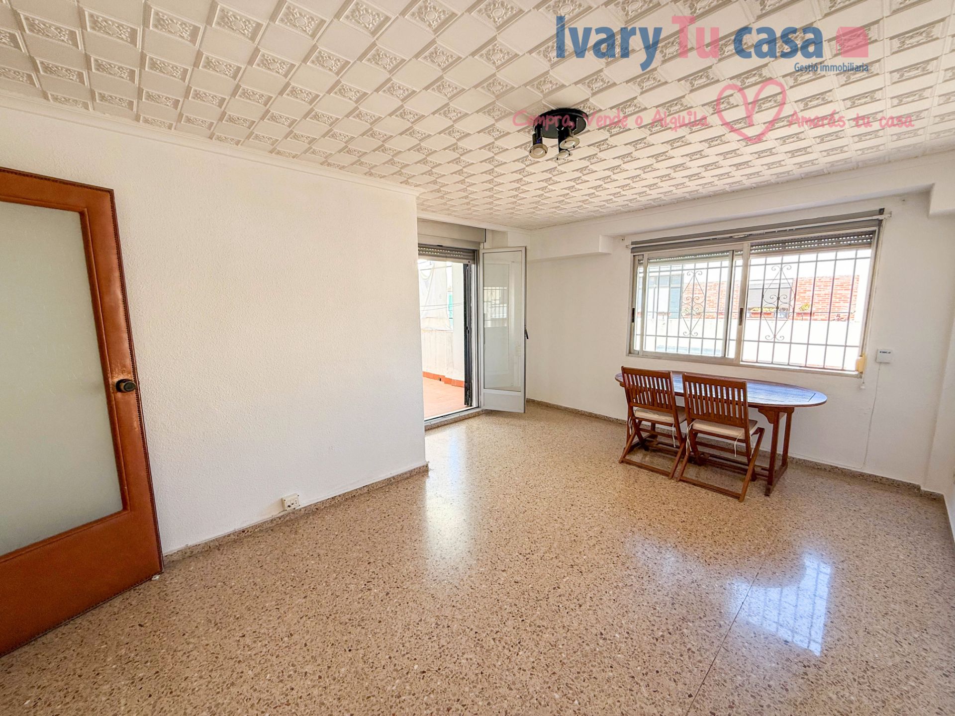 Sala d'estar de Pis en venda en Castellón de la Plana / Castelló de la Plana amb Terrassa i Traster
